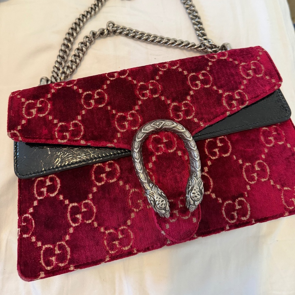 Gucci bag